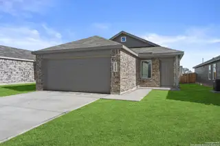 New construction Single-Family house 2210 Collins Aly, Converse, TX 78109 plan Pinehollow - image