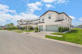 New construction Townhouse house 727 Poppy Ln, Dundee, FL 33838 - image