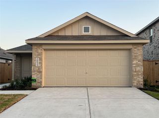 New construction Single-Family house 26823 Dalmation Bellflower Dr, Katy, TX 77493 - image