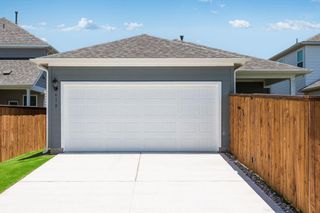 New construction Single-Family house 610 Emory Crossing Blvd, Hutto, TX 78634 Bach- photo