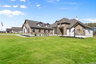 New construction Single-Family house 241 Stone Lp, Castroville, TX 78009 - image
