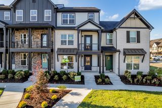New construction Single-Family house 610 Granbury Pvt Dr, Hendersonville, TN 37075 plan Harrington Rowhome - image