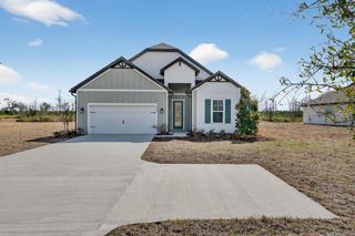 New construction Single-Family house 8495 Ford Rd, Bryceville, FL 32009 plan Henry - image