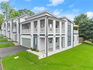 New construction Townhouse house 368 Forrest Ave, Gainesville, GA 30501 - image