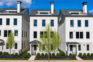 New construction Single-Family house 650 Mayfair Ct, Alpharetta, GA 30009 - image