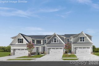New construction Townhouse house 11130 Emerson Landing Dr, Charlotte, NC 28214 - image