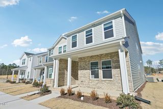 New construction  house 726 Chandler Stone Dr, Zebulon, NC 27597 plan Lakewood - image