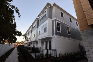 New construction Townhouse house 482 31St Wy N, St. Petersburg, FL 33713 - image