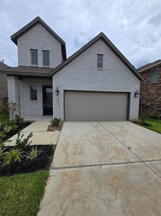 New construction Single-Family house 3024 Ash Ray Dr, Katy, TX 77493 plan Willow - image