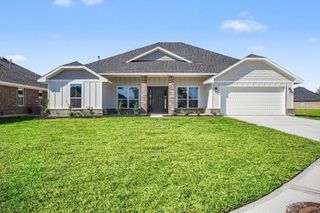 New construction Single-Family house 10 Keystone Ct, Angleton, TX 77515 plan 2202-0 - image