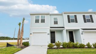 New construction Townhouse house 6876 Holcombe Down Dr, Zephyrhills, FL 33541 plan Leila III - image