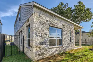 New construction Single-Family house 1531 N Red Bud Ln, Unit 31, Round Rock, TX 78665 plan Dorsey I - image