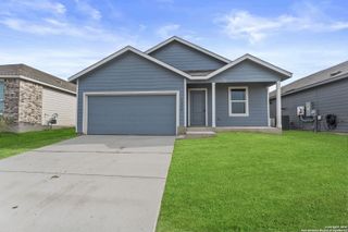 New construction Single-Family house 1835 Nuthatch Rdg, New Braunfels, TX 78130 plan Ramsey - image