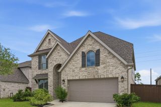 New construction Single-Family house 9930 Magnolia Estates Ln, Iowa Colony, TX 77578 - image