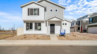 New construction Single-Family house 46501 Sunflower Ln, Bennett, CO 80102 plan Shire - image