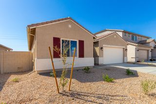 New construction Single-Family house 31550 N Hayweather Ln, San Tan Valley, AZ 85143 plan Fremont - image