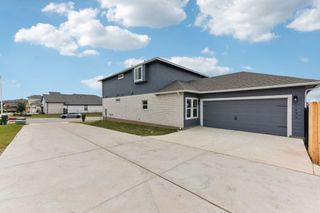 New construction Single-Family house 7806 Ella Lee Ln, Austin, TX 78744 plan 7806 Ella Lee Lane - image