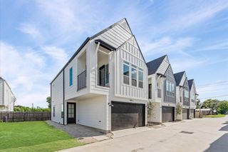 New construction Single-Family house 3107 Jensen Dr, Unit C, Houston, TX 77026 - image