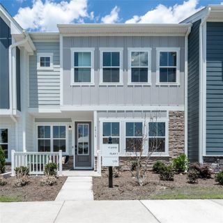 New construction Townhouse house 5676 Clear Creek Lane, Charlotte, NC 28215 - photo