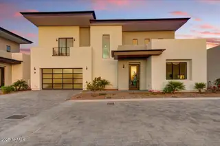 New construction Single-Family house 100 W Northern Ave, Unit 4, Phoenix, AZ 85021 - image