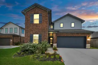 New construction Single-Family house 8523 Treetop Heights Dr, Baytown, TX 77523 plan The Summerfield (865) - image