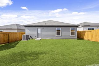 New construction Single-Family house 15026 Telfaire Mdw, Von Ormy, TX 78073 - image