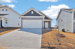New construction Single-Family house 10 Leacock Dr, Fountain Inn, SC 29644 plan Bloomington - image
