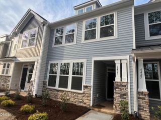 New construction Townhouse house 6423 Granite Quarry Dr, Raleigh, NC 27610 - image