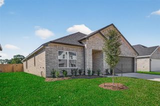 New construction Single-Family house 3410 Rolling River Dr, Baytown, TX 77521 - image
