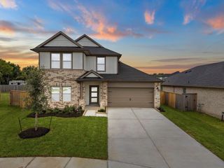 New construction Single-Family house 2784 Portugal Laurel Dr, Alvin, TX 77511 plan Martin - image