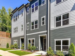 New construction Townhouse house 7011 Impulse Ct, Charlotte, NC 28205 plan Rockwell - image