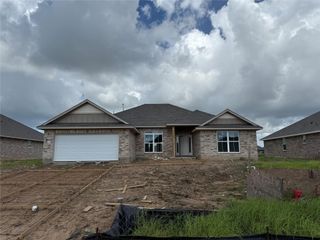 New construction house 4214 Leslies Wy, Dickinson, TX 77539 plan 2320 - image