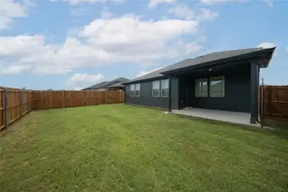 New construction Single-Family house 5312 Inwood Dr, Denton, TX 76207 plan Rainier - image