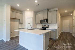 New construction Townhouse house 4204 Summit Woods Dr, Charlotte, NC 28216 Topaz- photo