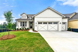 New construction Single-Family house 203 Bear Wy, Hoschton, GA 30548 plan Cedar - image