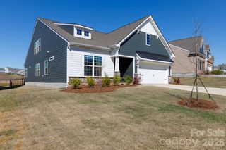 New construction Single-Family house 2138 Bowie Stone Ct, Fort Mill, SC 29715 - image