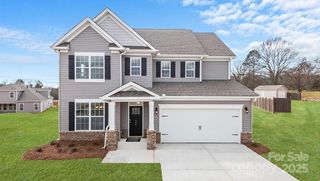 New construction house 607 Fox Cove Rd, Hendersonville, NC 28792 plan Windsor - image