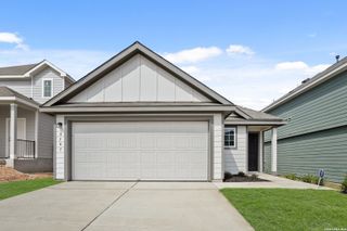 New construction Single-Family house 8547 Catnip Pass, Elmendorf, TX 78112 plan Aspen - image