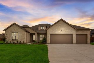 New construction house 1327 Emma Rd, Van Alstyne, TX 75495 plan Lynn - image
