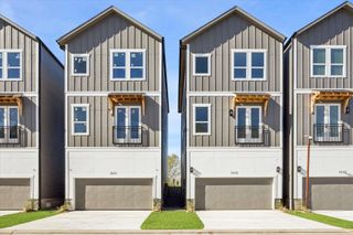 New construction Single-Family house 5633 Azores, Houston, TX 77091 - image