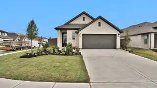 New construction Single-Family house 303 Eileen Dr, Rosenberg, TX 77471 plan 1736W - image