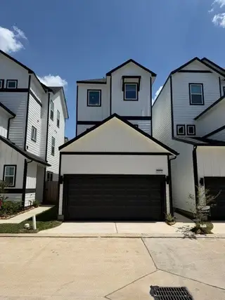 New construction Single-Family house 8919 Grovner Pl, Houston, TX 77055 - image