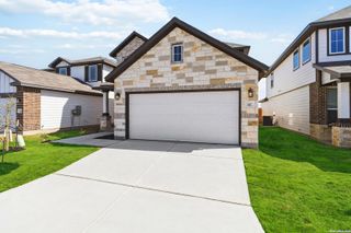 New construction house 8612 Merlin Cv, San Antonio, TX 78222 plan Linden - image