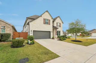 New construction Single-Family house 13604 Sabine Lake Dr, La Marque, TX 77510 plan The Preston - image