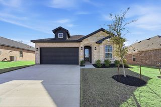 New construction Single-Family house 2716 Steeplechase Dr, Sherman, TX 75092 plan Aquila - image