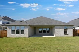 New construction Single-Family house 415 Chatham Dr, Oak Point, TX 75068 - image