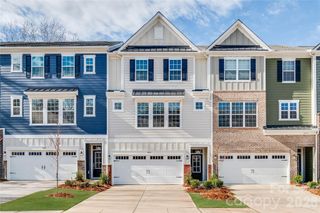 New construction Townhouse house 1029 Bandon Dr, Waxhaw, NC 28173 - image