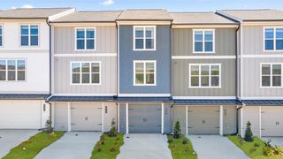 New construction Multi-Family house 240 Asbury Oak Ln, Chattanooga, TN 37419 plan Bluffview - image