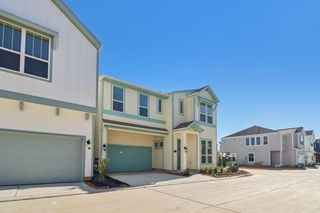 New construction Single-Family house 708 Topwater Trl, Kemah, TX 77565 plan The Sanctuary (2518) - image