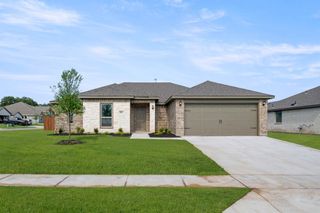 New construction house 501 Pebble Cir, Azle, TX 76020 plan Alderbury II - image